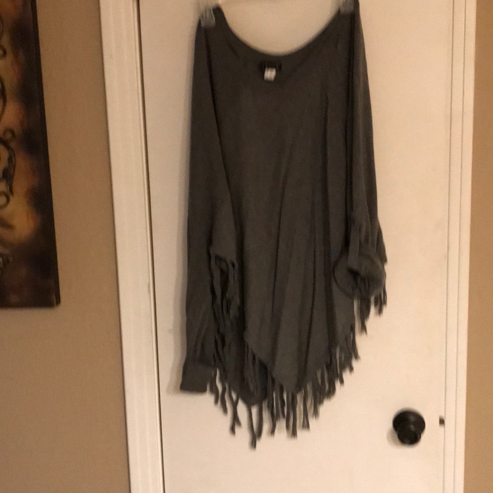 VENUS...SIZE: Medium